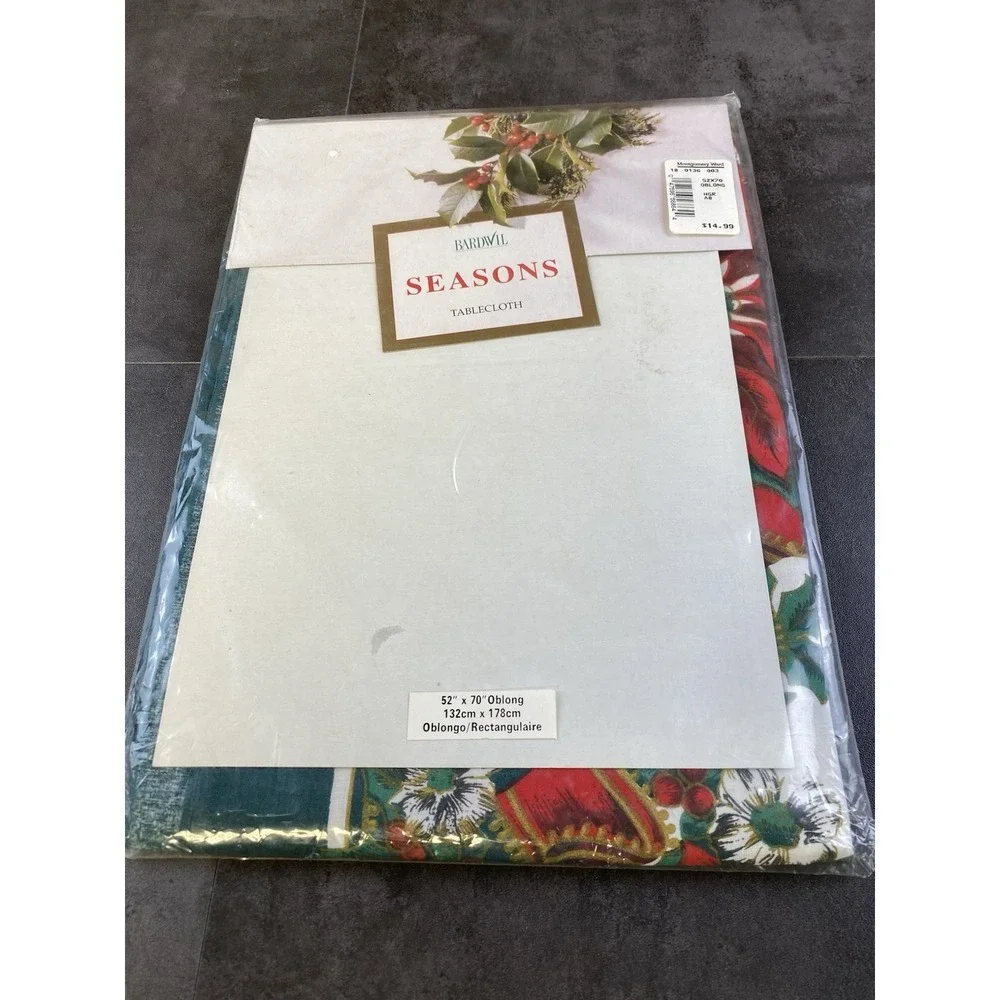 VTG Bardwil Poinsetta Seasons Oblong Tablecloth 52 x 70 New in package